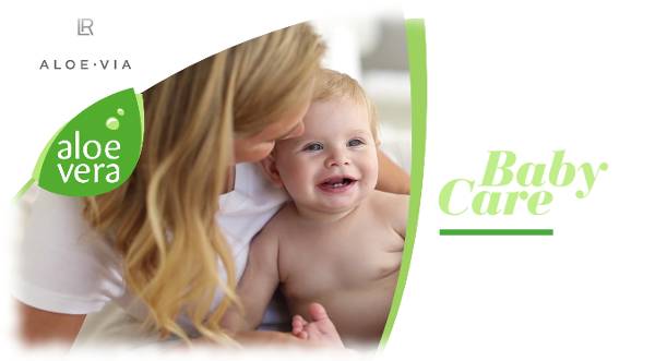 Bild vom LR Babypflege Set sowie anderen tollen LR ALOE VIA Babypflegeprodukten, welche Du im LR Shop online günstig kaufen kannst.